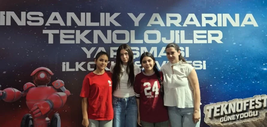 Maarif Students on Tecknofest