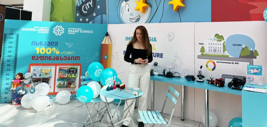 Maarif’s Information Stand